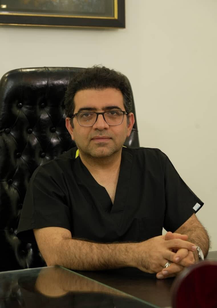 از سرگیجه تا بی‌حالی: علائم هشدار گرمازدگی را جدی بگیرید! | اگر آمپول‌های لاغری می‌زنید این توصیه روزهای گرم را بخوانید