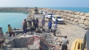 آب به ۲۰ روستای جاسک برگشت |  آب‌ شیرین‌ کن بونجی ۲۴ ساعته احیا شد