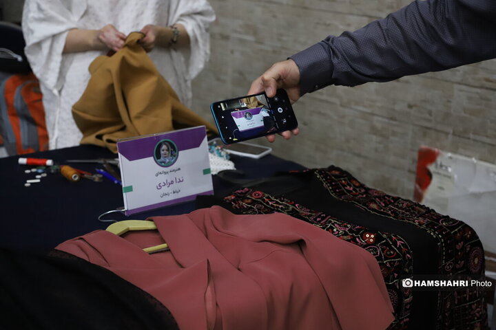 نمایشگاه بیماران پروانه ای