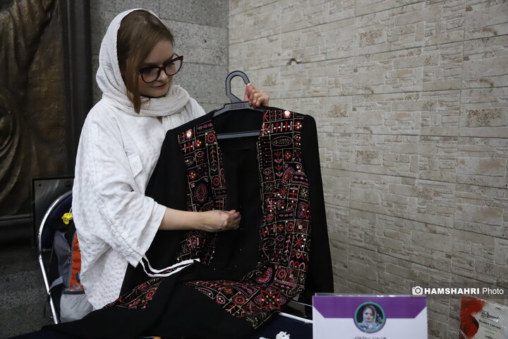 نمایشگاه بیماران پروانه ای