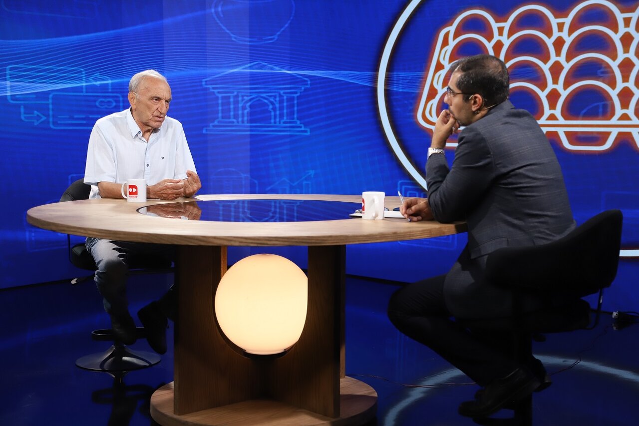 میزگرد تخم مرغ