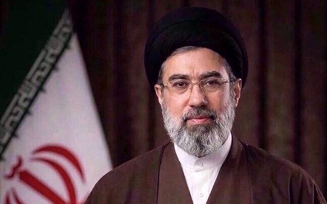 تا ساعتی دیگر منتشر خواهد شد؛ احکام انتصاب فرماندهان بلندپایه نظامی توسط فرمانده معظم کل قوا رهبر