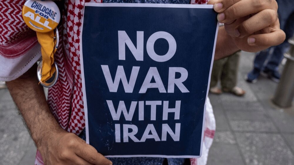 همکاری با آمریکا علیه ایران متوقف شود