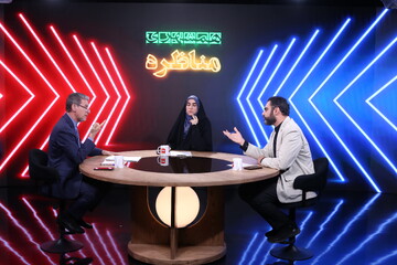 متن کامل مناظره ۲ سوی توافق | شهریاری: شما می‌خواهید جنگ را ادامه دهید که چکار کنید؟ | ثابتی: تفاهمنامه جنوب ایران را مثل لبنان کرد