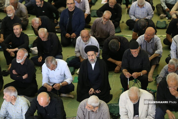 نماز جمعه تهران به امامت آیت‌الله خاتمی اقامه شد