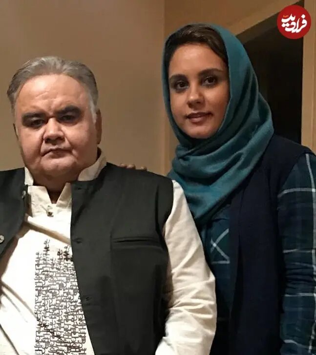 تصاویری از اکبر عبدی به همراه همسر و تنها دخترش