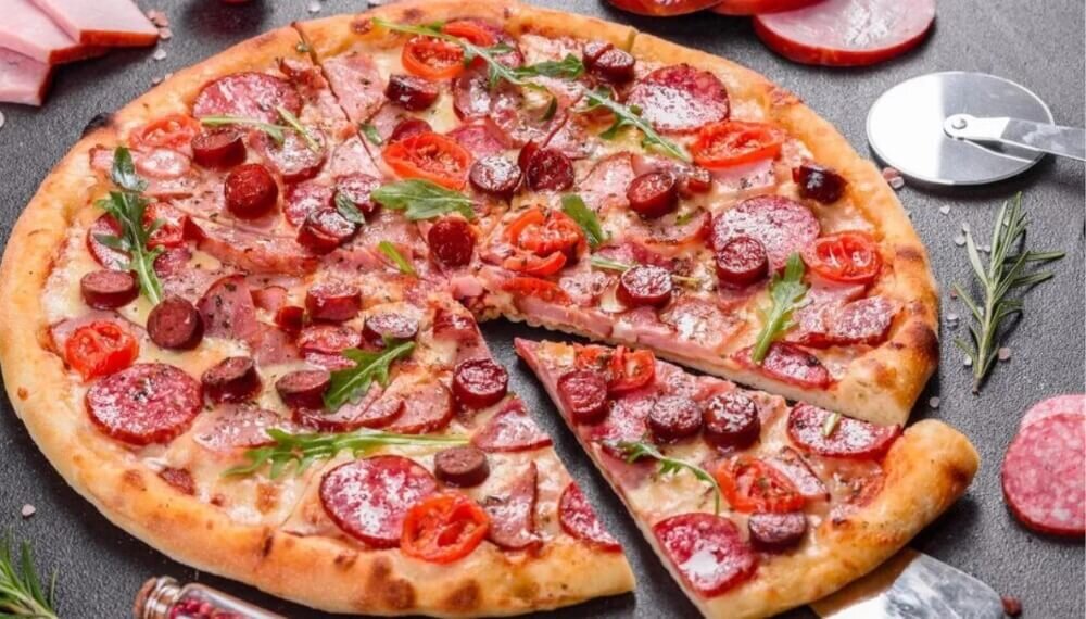 ملکه کالباسها را بشناسید | طرز تهیه ۹ غذای خوشمزه با سوسیس پنیری محبوب