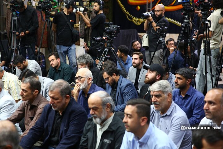 مراسم بزرگداشت رهبر شهید ایران توسط اصحاب رسانه