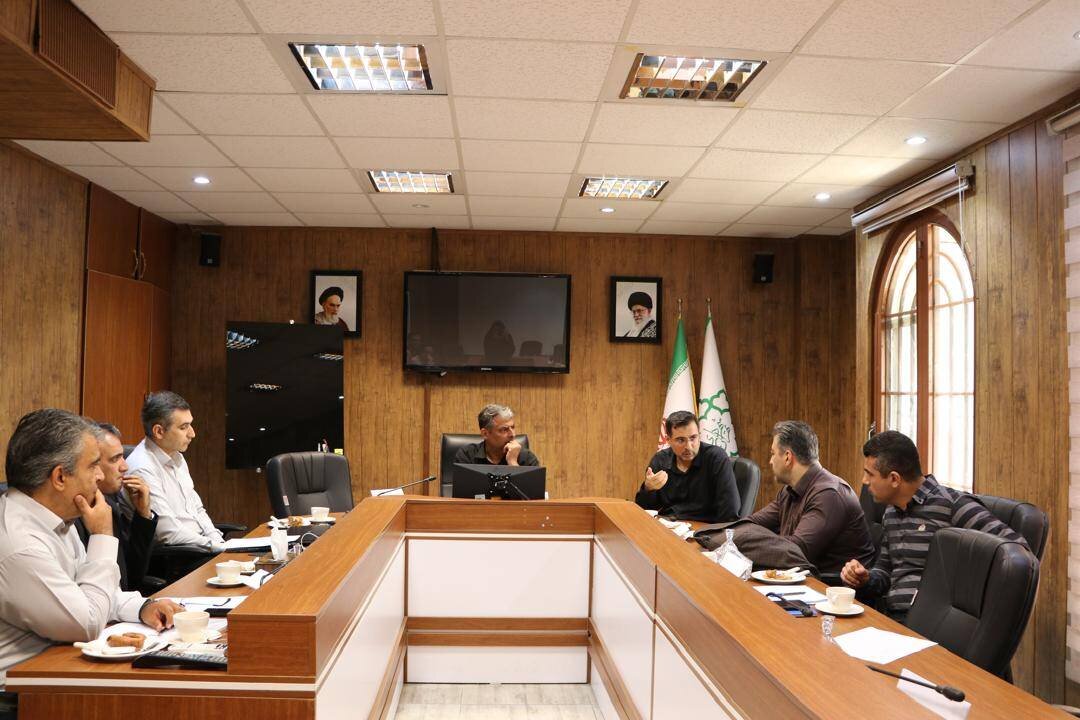 نشست مشاغل
