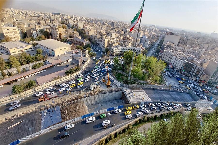 ترافیک را دور زدیم