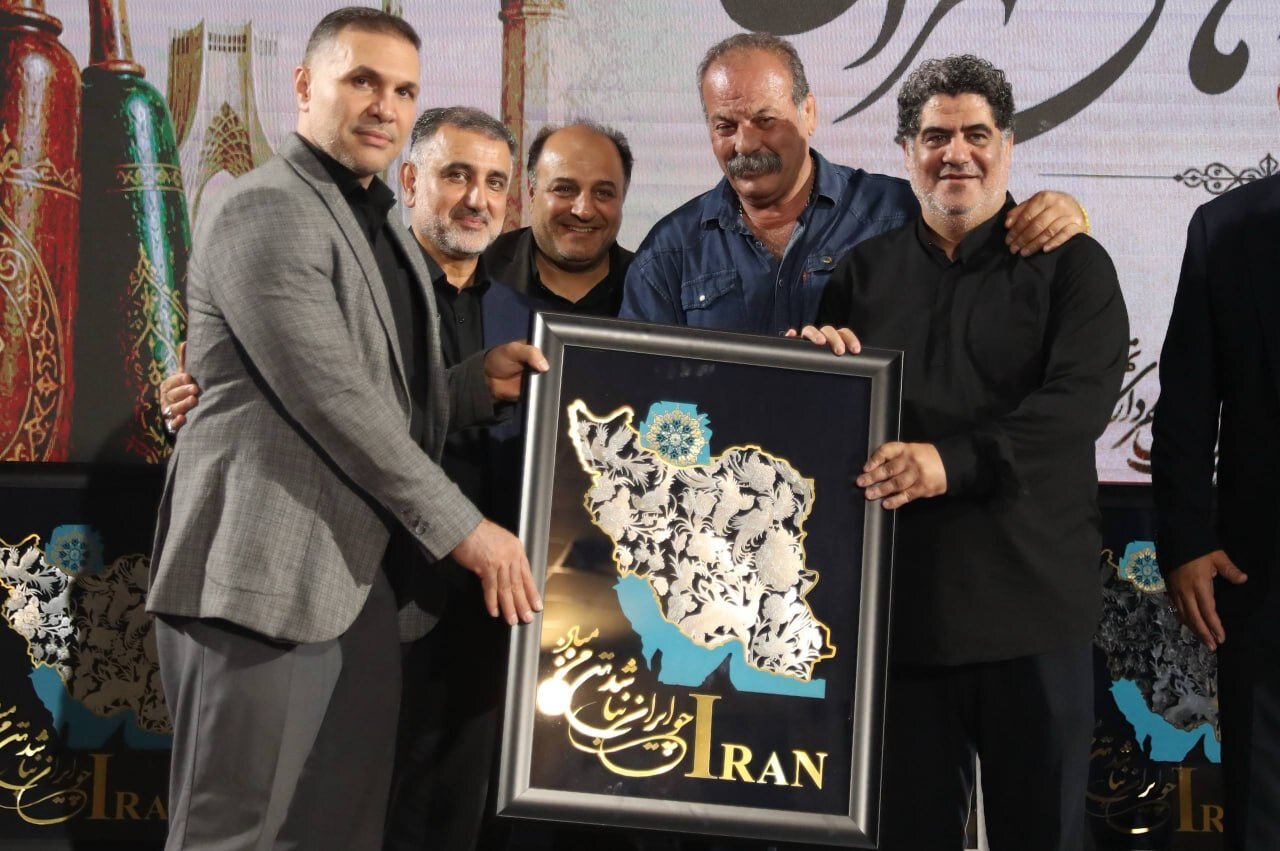 تجلیل از ۴۰ مرشد و ۴۰ مدیر زورخانه تهران+عکس