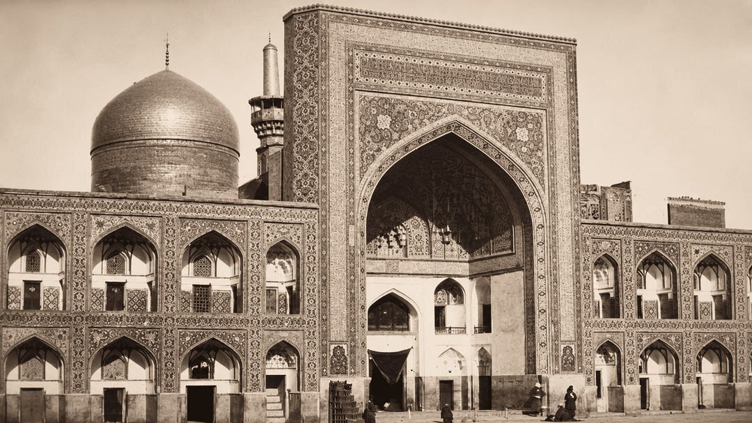 تصاویری قدیمی از حرم امام رضا(ع) در ۱۶۰ سال قبل