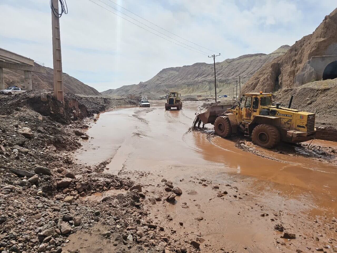 سیل