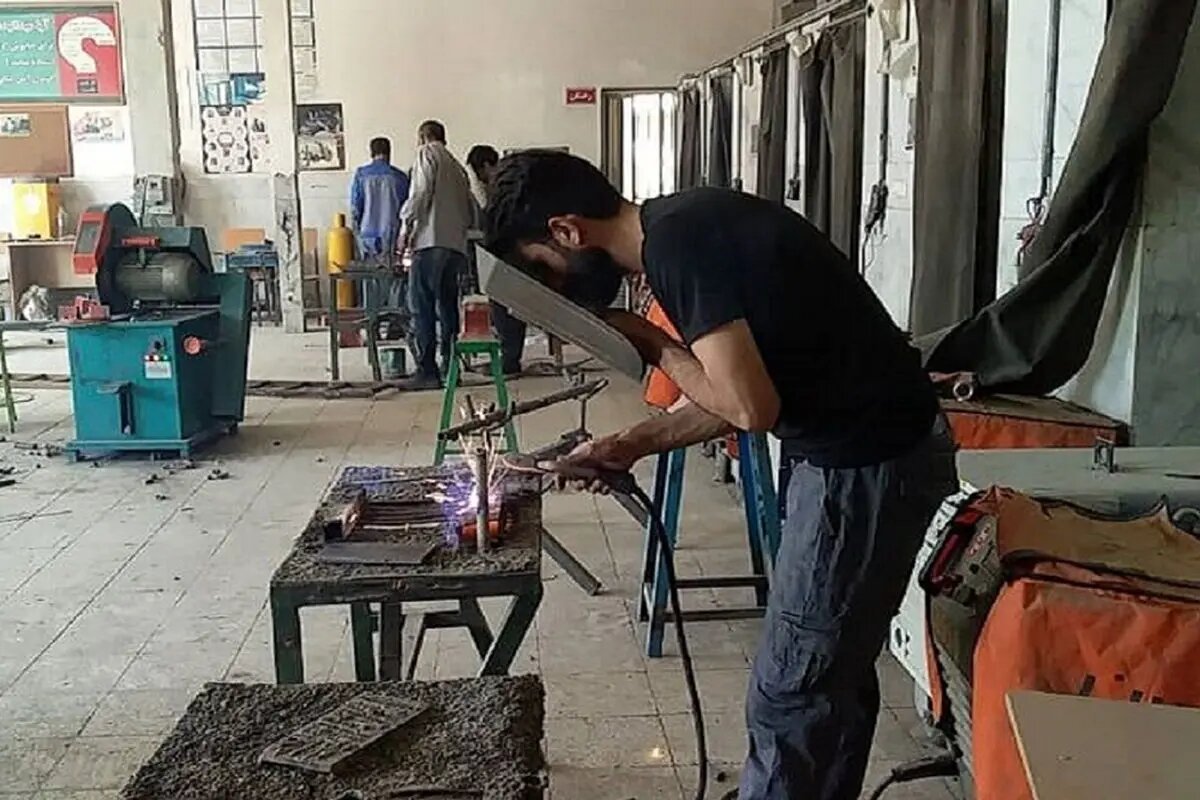 چه خبر از مناطق؟ از نصب تابلوهای پناهگاه امن تا اجرای رویداد «خانه شهر» در بوستان های بانوان