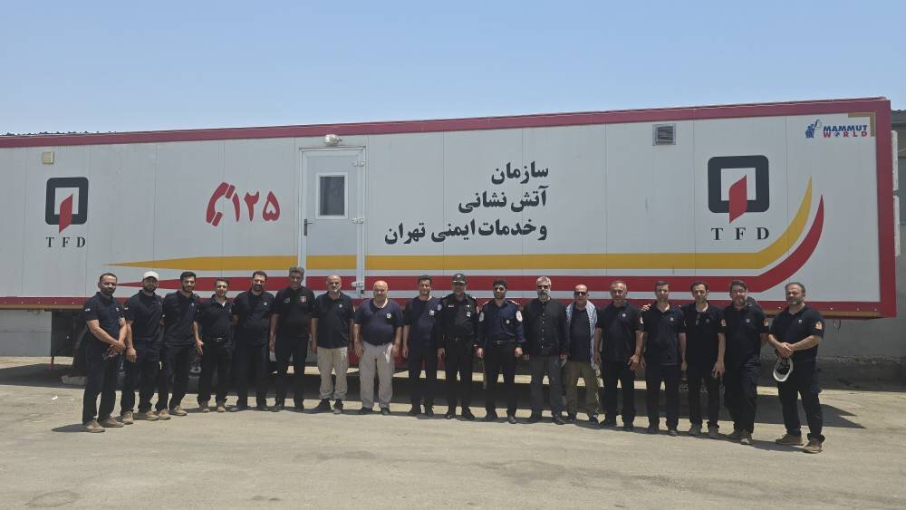 پشتیبانی از زائران حسینی با همراهی آتش نشانان