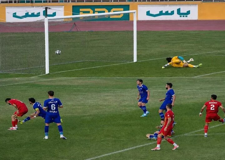 به این پرسپولیسی تذکر دادم ادبیاتش را درست کند | بزرگتر از رضاییان هم رفته اتفاقی نیفتاده است