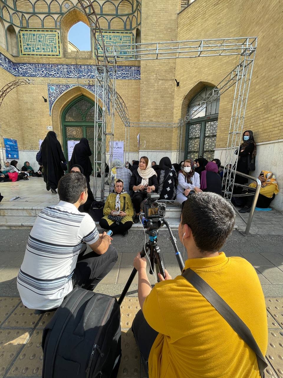 مدیران جوان کارخانه شوخیسازی | این چند جوان، سر شوخیهای اجتماعی را با مردم باز کردند