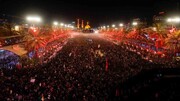 تصویری زیبا از برافراشته‌شدن پرچم ایران در بین‌الحرمین