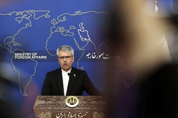 محسن رضایی مسئول مذاکرات می شود؟ | احتمال سفر پزشکیان به آمریکا | قالیباف و عراقچی دعوت‌نامه‌ سفر به پاکستان دریافت کردند