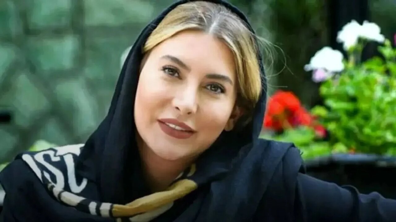 فریبا نادری با تیپ مشکی و متفاوت در یک مراسم | تصاویر