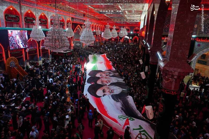 تصاویر رهبر شهید و فرماندهان مقاومت در حرم سیدالشهدا (ع)