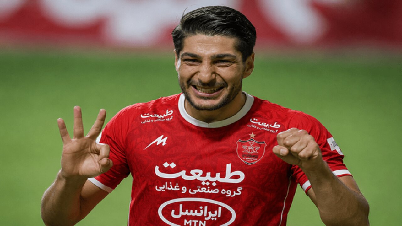 نقشه و دستور قلعهنویی به ستاره پرسپولیس لو رفت