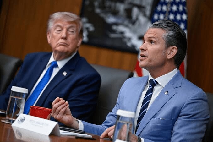 گزارش واشنگتن پست از عصبانیت ترامپ از وزیر جنگ آمریکا درباره ایران