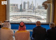 تصاویر اقامه نماز جماعت اردوغان، بن‌سلمان و شهباز شریف در مسجدالحرام
