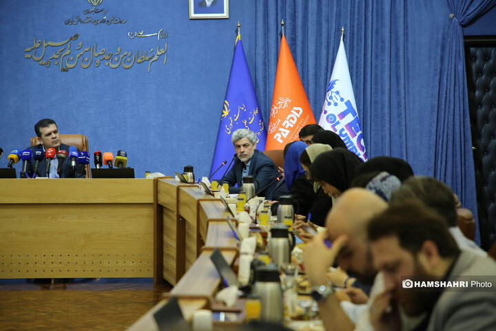 نشست خبری معاون علمی و فناوری رئیس جمهور
