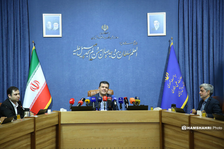 نشست خبری معاون علمی و فناوری رئیس جمهور