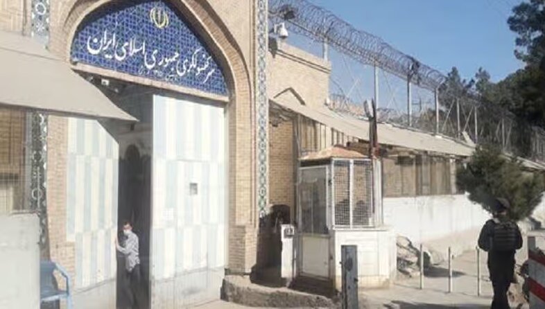 حمله به کنسولگری ایران در مزار شریف