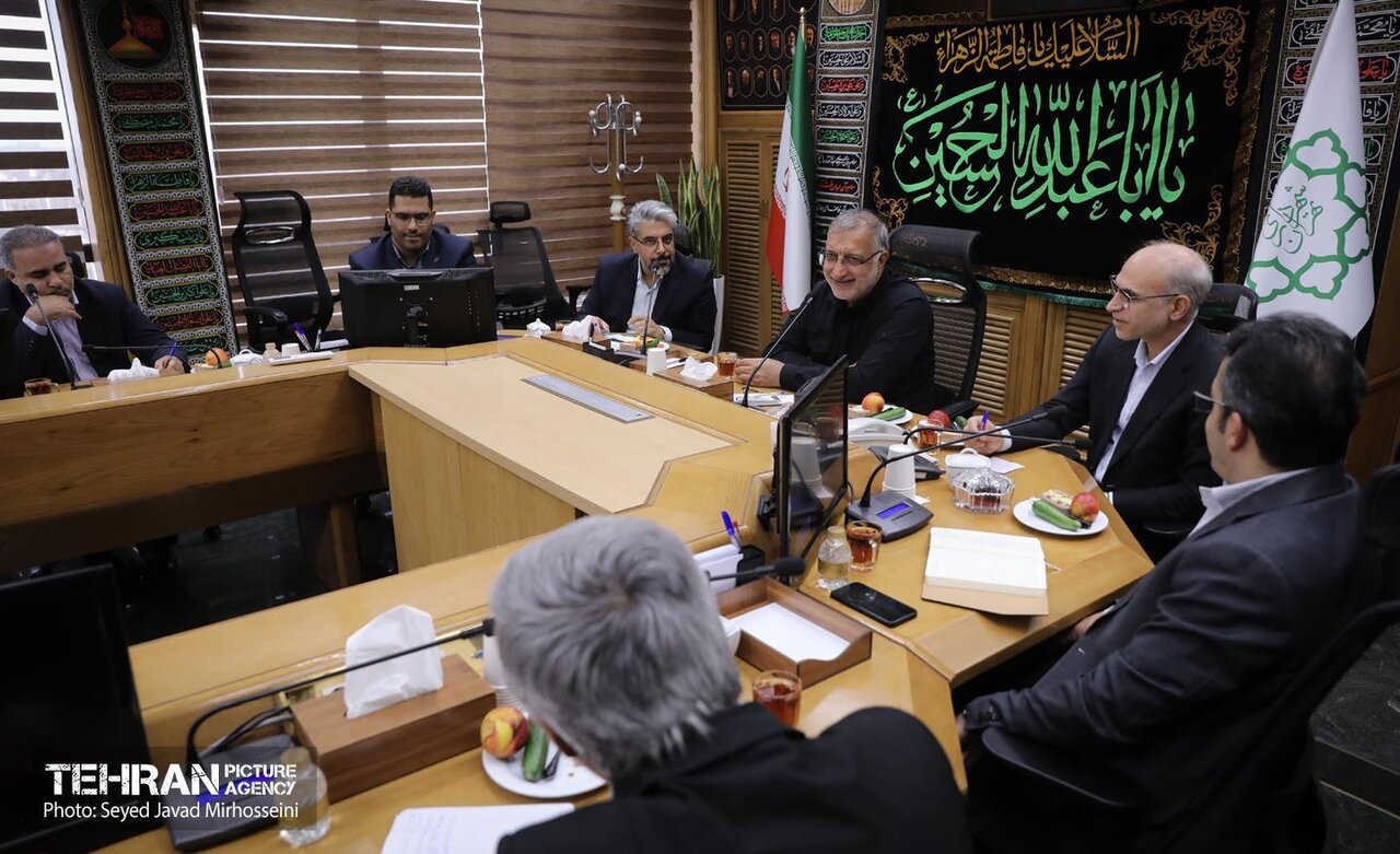 دیدار شهردار تهران و مدیرعامل اتکا