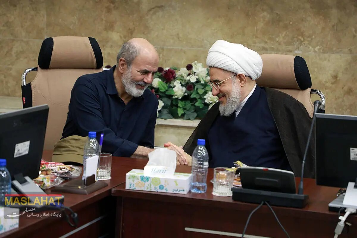 تصاویری از احمدی‌نژاد و جلیلی در جلسه مجمع تشخیص