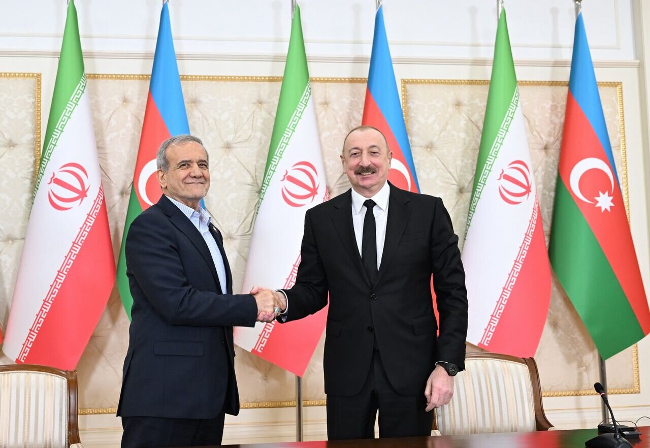 پاسخ فوری علیاف به پزشکیان با انتشار یک عکس