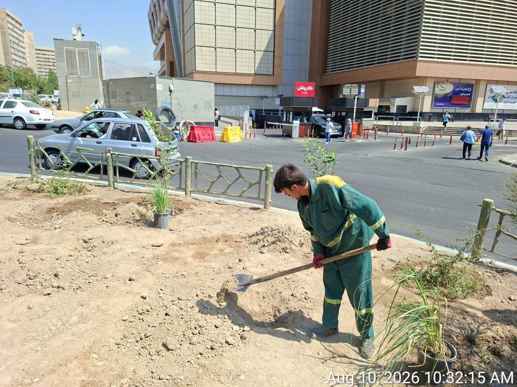 چه خبر از مناطق؟ اجرای طرح جداره های فیروزه ای در شرق تهران تا افتتاح بوستان جهاندیدگان