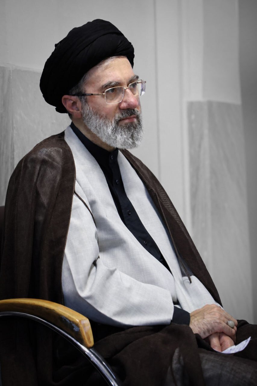 رهبر انقلاب