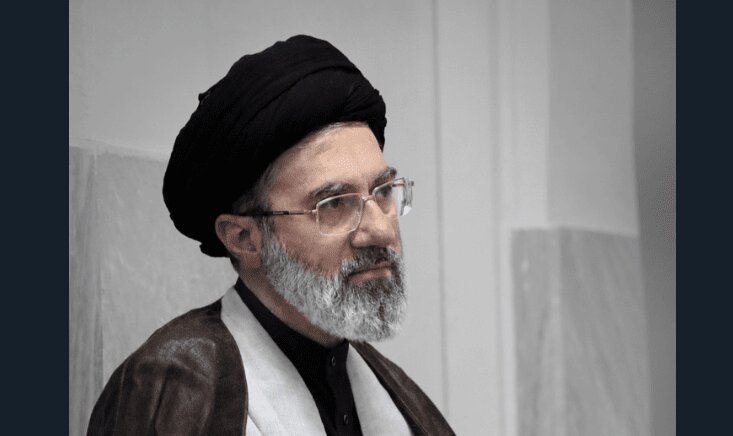 تصویری تازه از آیتالله سید مجتبی خامنهای منتشر شد