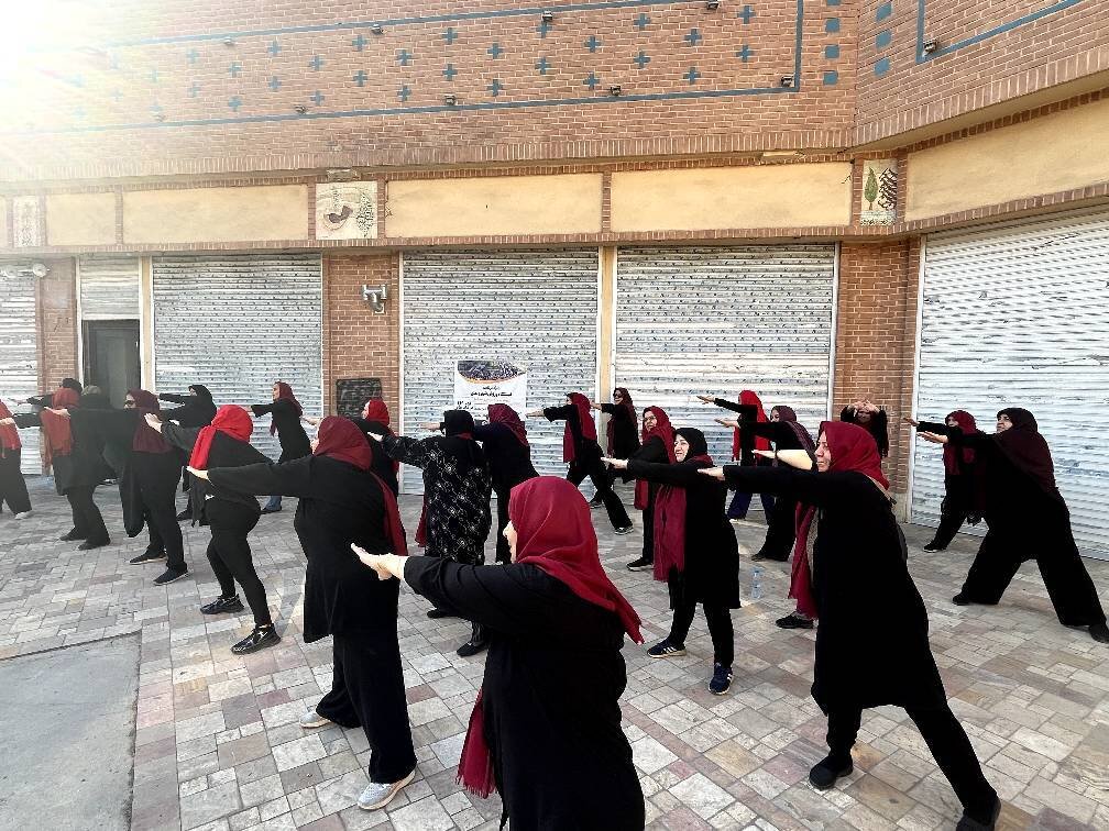 چه خبر از مناطق؟ از سمنوپزان در شمال تهران تا تبدیل زمین بایر به ورزشگاه در جنوب غرب پایتخت