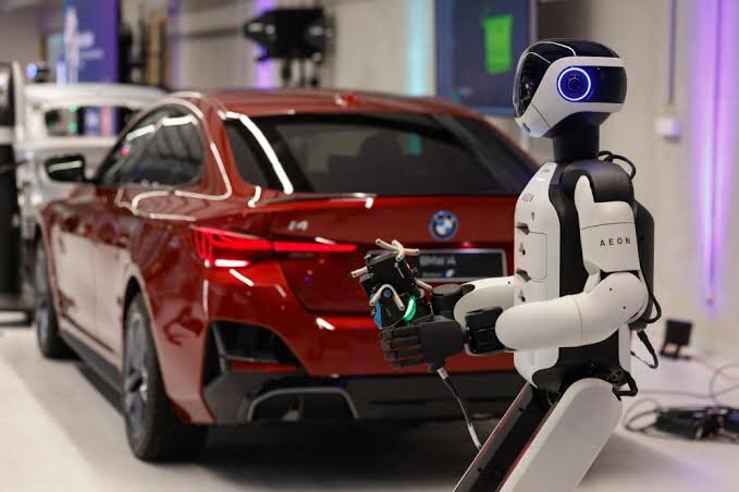 ربات انسان‌نما حالا در کارخانه BMW