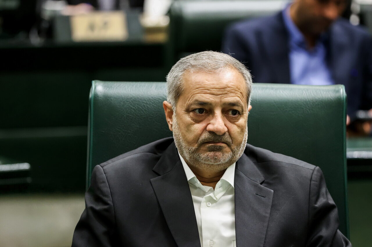 قدردانی وزیر آموزش و پرورش از همراهی خیرین مدرسه‌ساز و مسئولان در مسیر تحول آموزش