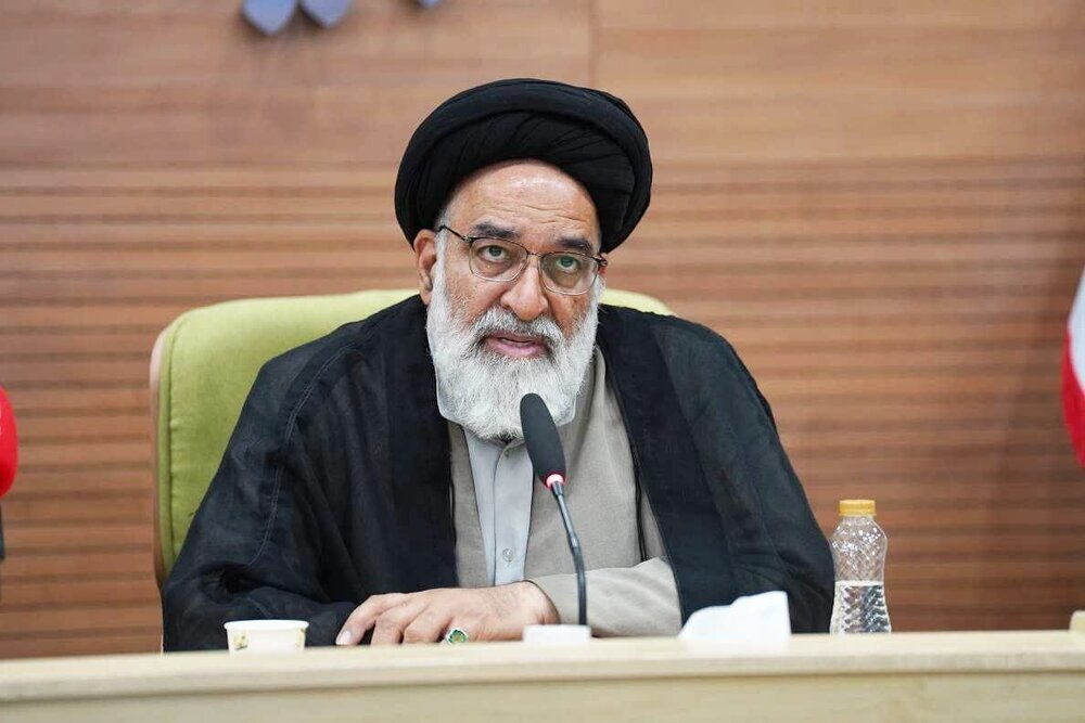 به دلیل متقارن شدن شب شهادت امام حسن عسکری (ع) و چهلم قائد شهید امت باید فضا عمومی مناسبی ایجاد شود