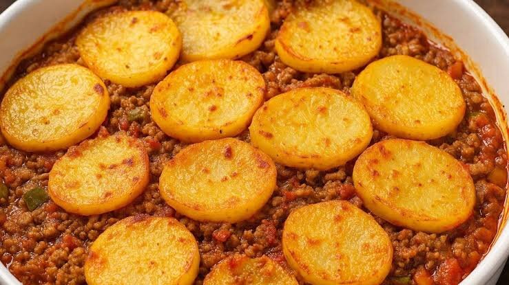 طرز تهیه اوتورتما؛ غذای ترکیه‌ای با ترکیب وسوسه‌انگیز سیب‌زمینی، گوشت و پنیر