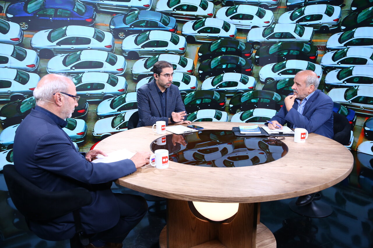 میز گرد خصوصی سازی