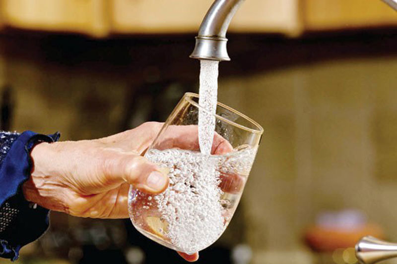 کاهش سرانه مصرف آب تهرانی ها + اینفوگرافیک
