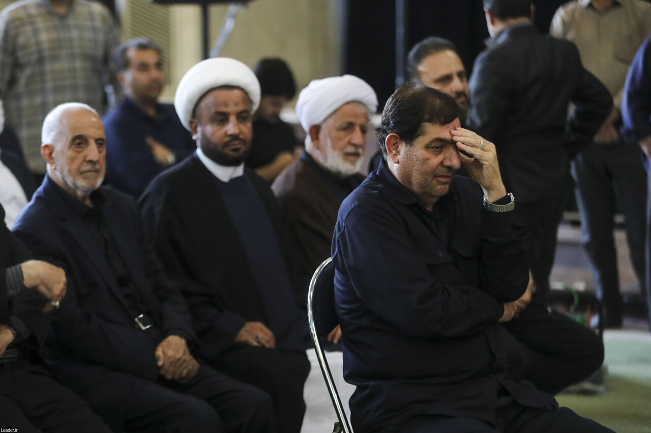 تصاویری از مراسم اربعین رهبر شهید ایران | ثبت لحظات دلتنگی با شعار  «با تو در عهدیم تا صبح ظهور»