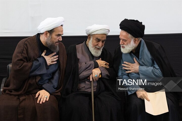 مراسم چهلم رهبر شهيد