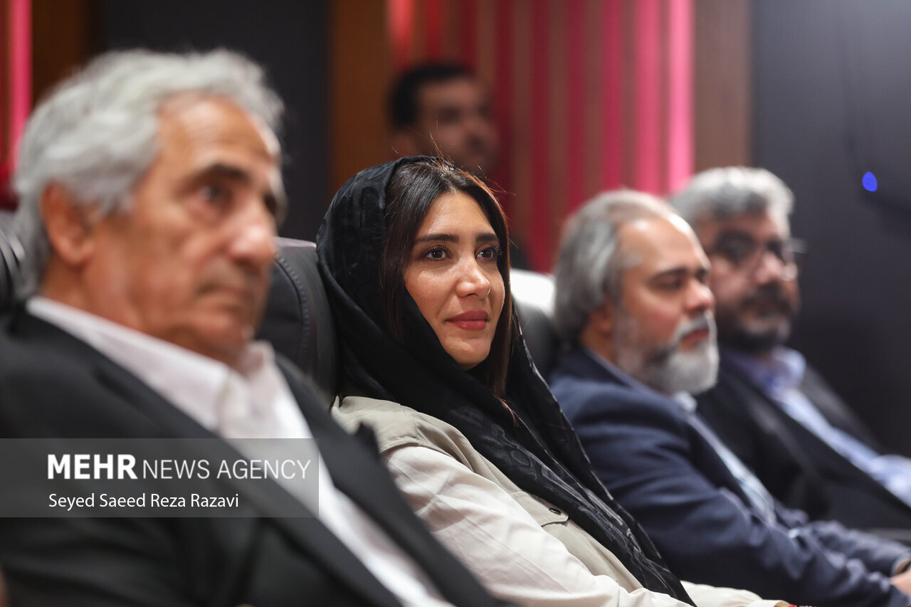 تجلیل دختر از پدر؛ تصاویر احساسی از نیکی مظفری و مجید مظفری