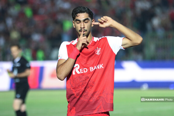 تصاویر بازی پرسپولیس 4 - 1 استقلال خوزستان