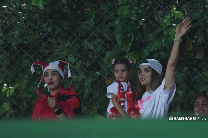 تصاویر بازی پرسپولیس 4 - 1 استقلال خوزستان
