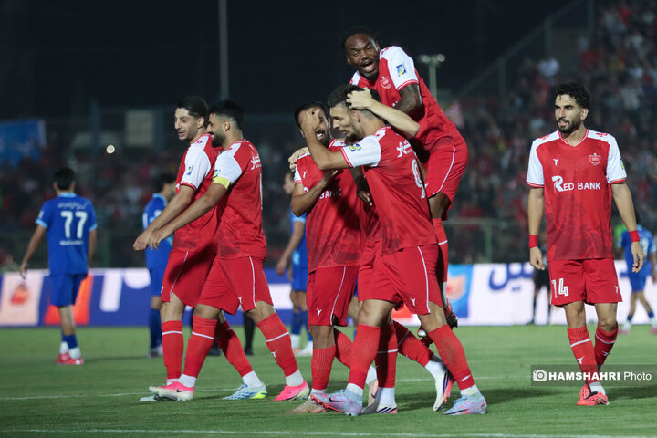 تصاویر بازی پرسپولیس 4 - 1 استقلال خوزستان